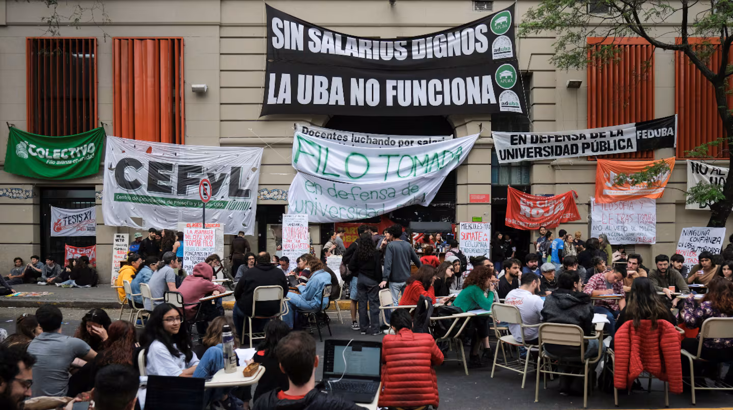 1000280325-6a90754479fe7323869285